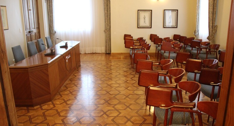 audiencia de la reina