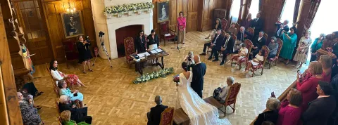 Más de 7.000 personas asistieron a las 118 bodas celebradas en el Palacio de La Magdalena en 2024